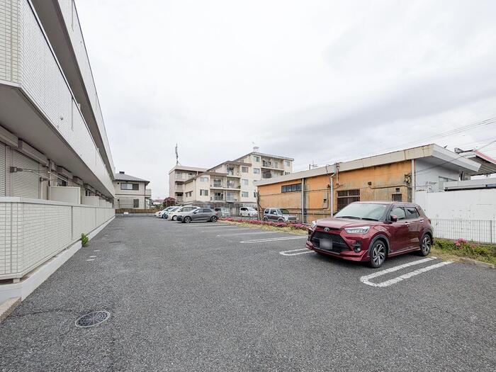 20/29 駐車場