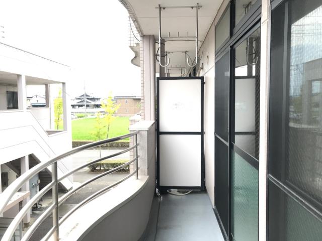 19/25 バルコニー