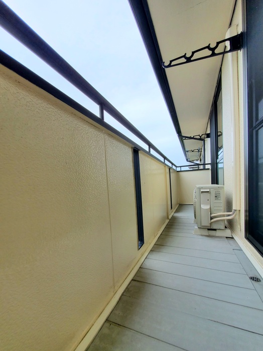 15/20 バルコニー