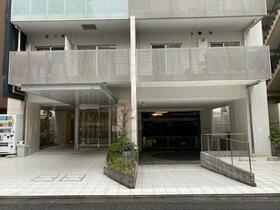 14/15 エントランス