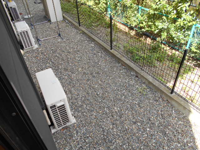 19/30 バルコニー