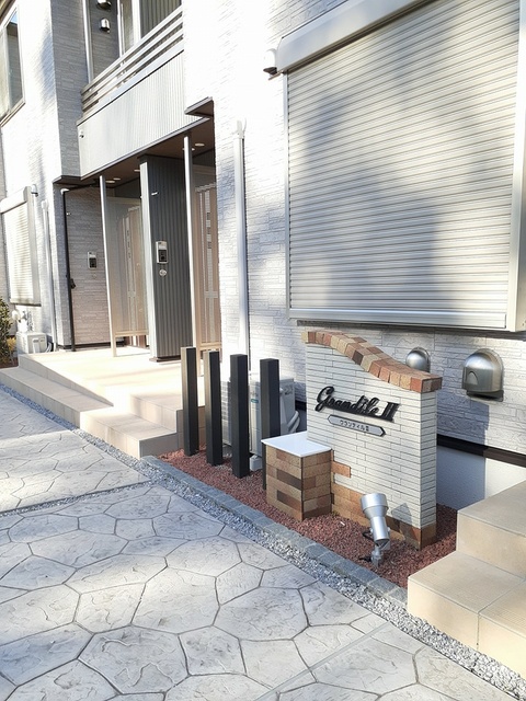 13/20 エントランス