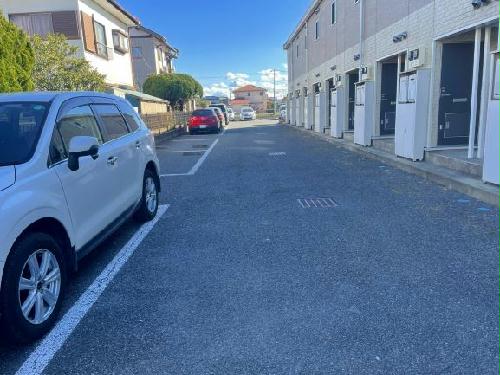 14/16 駐車場