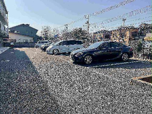 2/10 駐車場