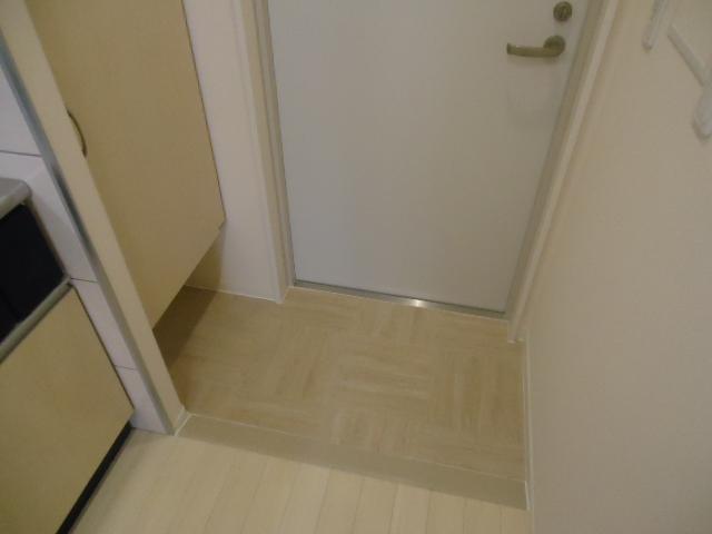 13/30 玄関