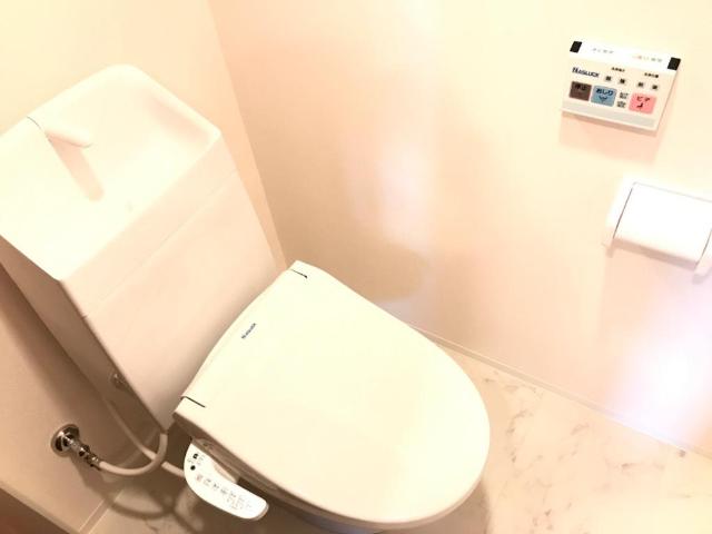 13/30 トイレ