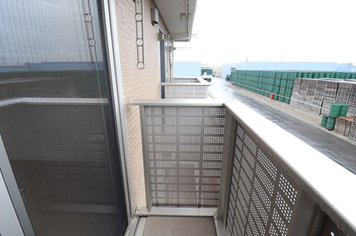 13/20 バルコニー