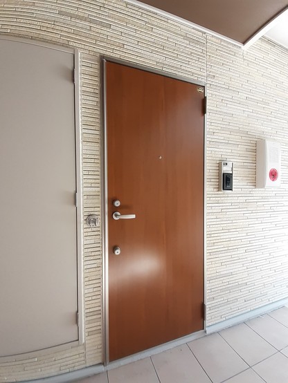 2/8 エントランス