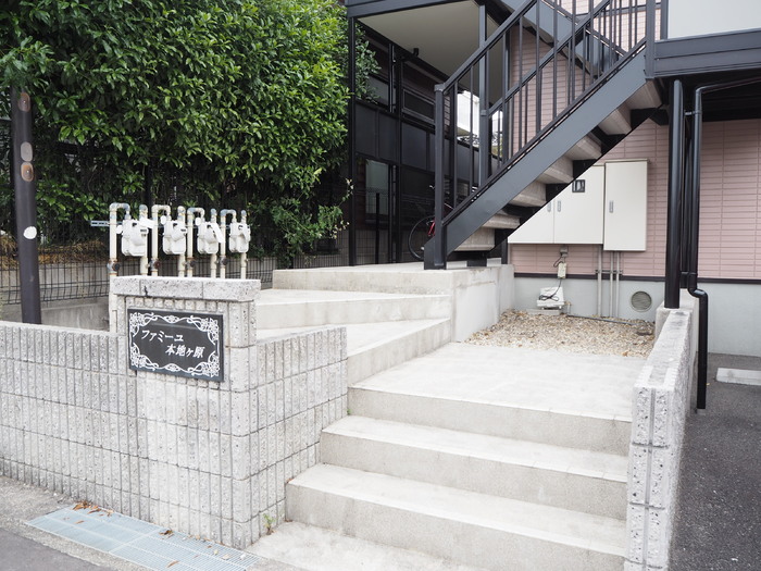 15/15 エントランス