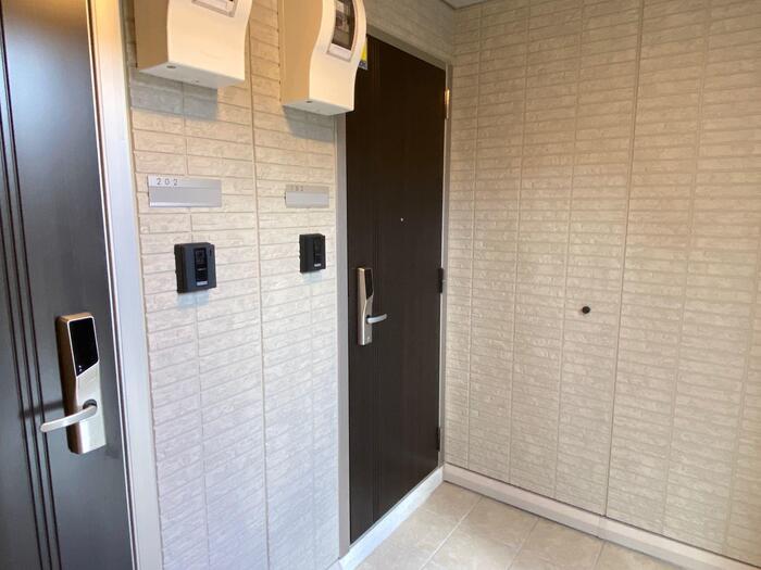 17/19 エントランス