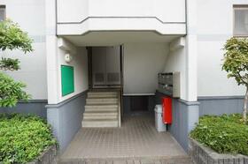 15/22 エントランス