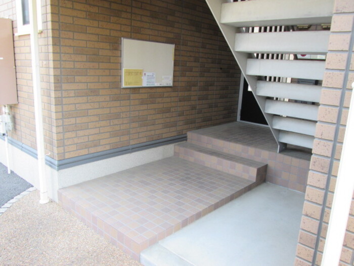 2/11 エントランス