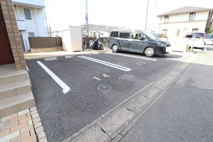 2/2 駐車場