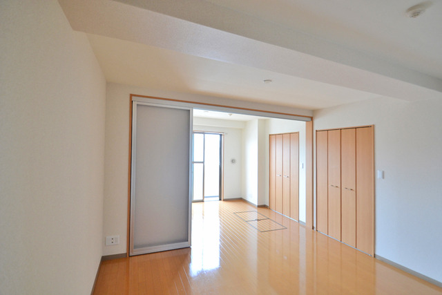 13/29 リビング/ダイニング