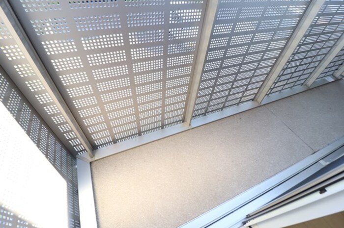 13/20 バルコニー