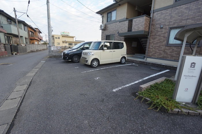 20/21 駐車場