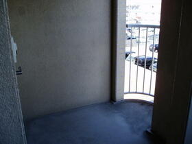 2/2 エントランス