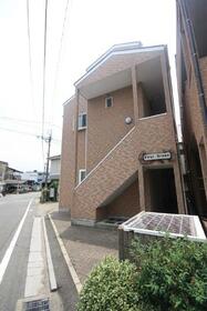 2/3 エントランス