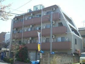 メインステージ赤塚の外観