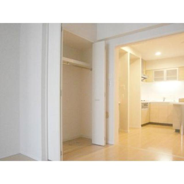 14/30 リビング/ダイニング