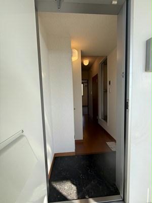 5/14 玄関
