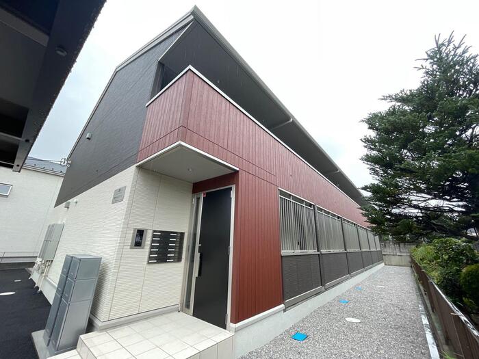 19/23 エントランス