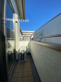 13/16 バルコニー