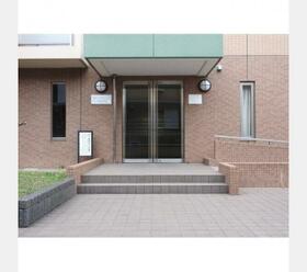 14/14 エントランス