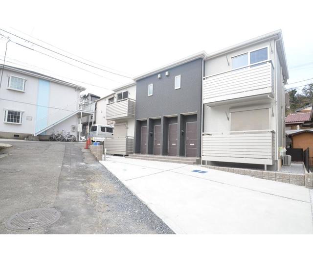 22/29 エントランス