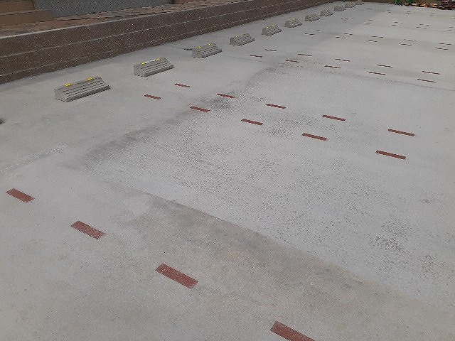 14/23 駐車場