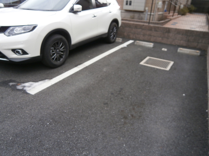 18/20 駐車場