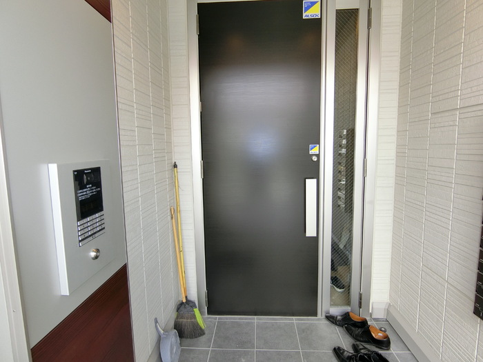 2/4 エントランス