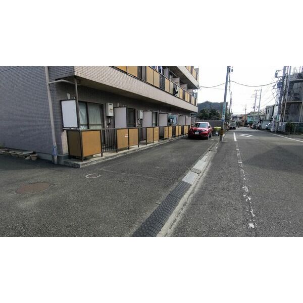 5/5 駐車場