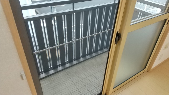 15/18 バルコニー