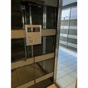 3/3 エントランス