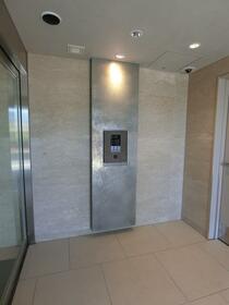 15/16 エントランス