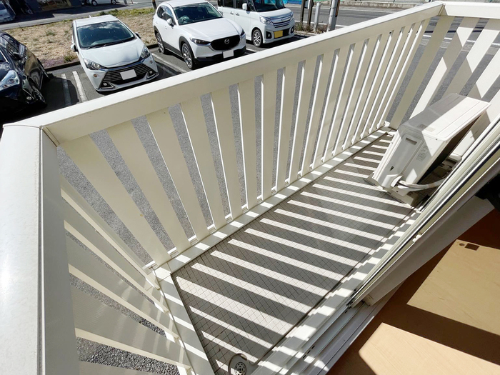 13/21 バルコニー