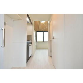 15/16 エントランス