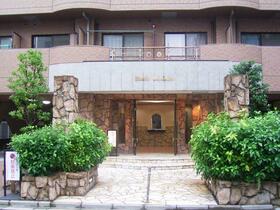 2/2 エントランス