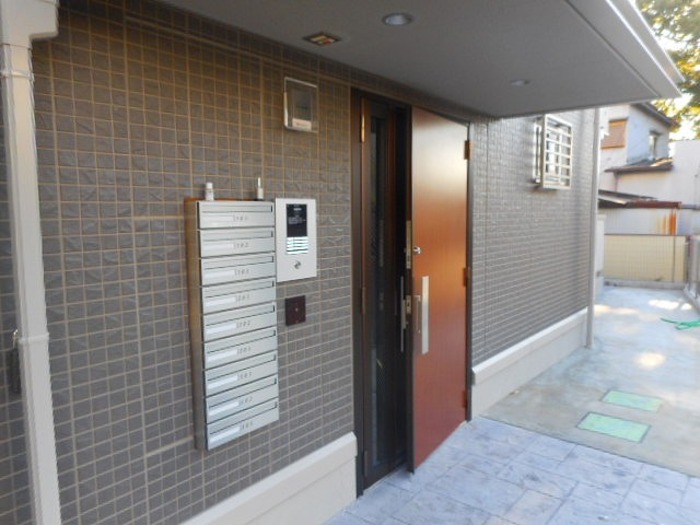 17/20 エントランス