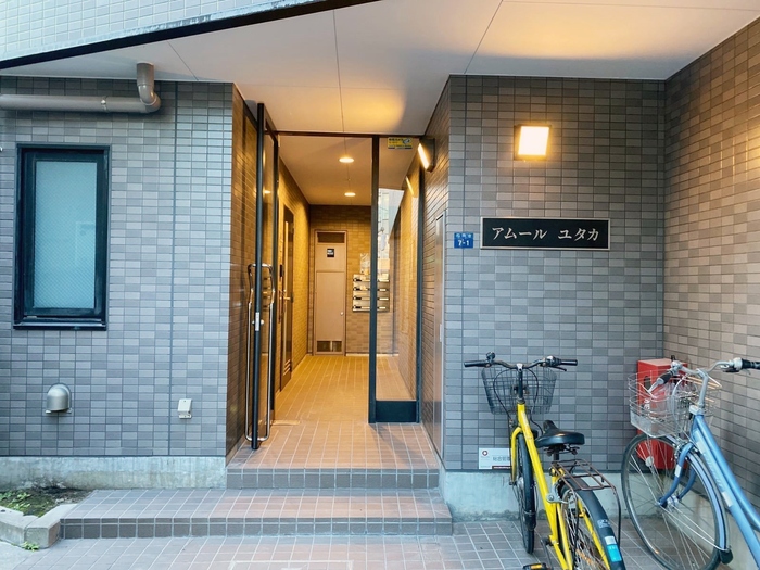 17/17 エントランス