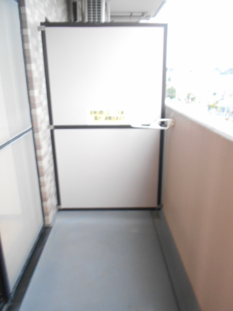 17/28 バルコニー