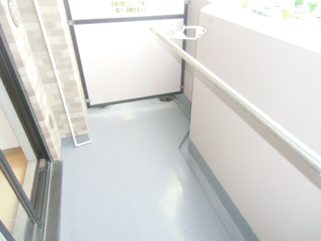 16/26 バルコニー