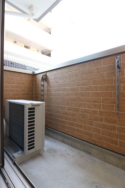 25/30 バルコニー