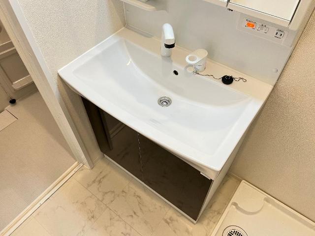 17/23 洗面
