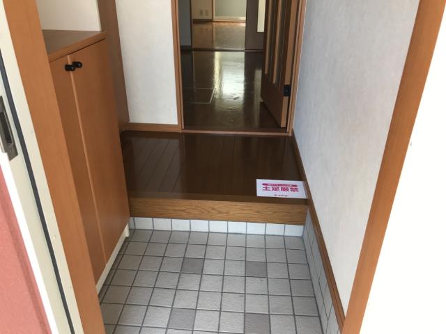 5/28 玄関