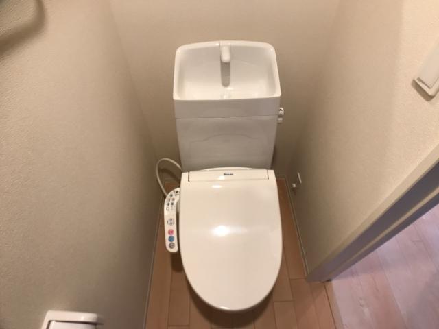 14/30 トイレ