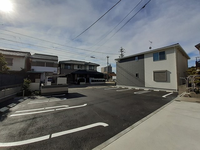 14/22 駐車場