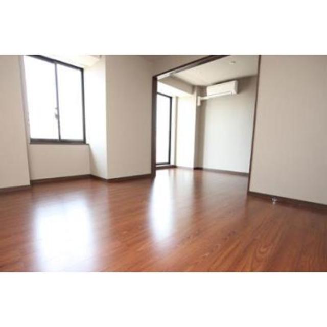 13/30 リビング/ダイニング