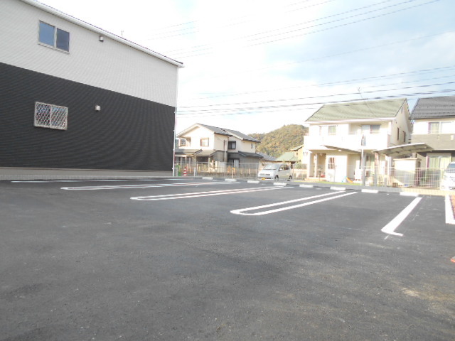 14/20 駐車場